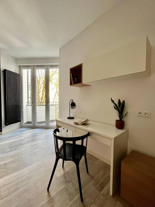 Smart Apartment Ogrodowa Warsaw Exterior photo